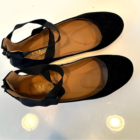 Bella Marie Dream Pairs Black Ballet Flats, Size 8.5 - Picture 12 of 15